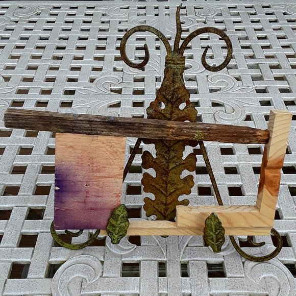 Outsider Art to benefit the homeless - Picture 10 of 12